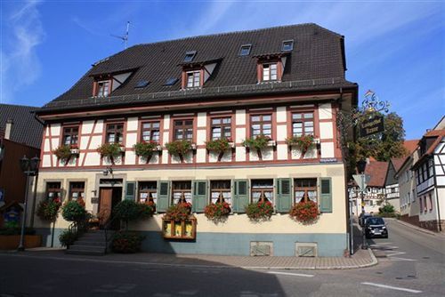 Landhotel Krone Konigsbach-Stein Exterior photo